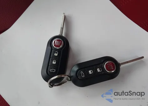 2013 Fiat 500 Sport z USA, uszkodzony, nr VIN 3C3CFFBR4DT668083